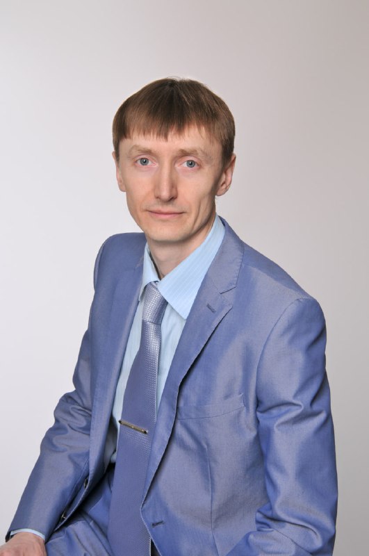 Игорь Клопотов